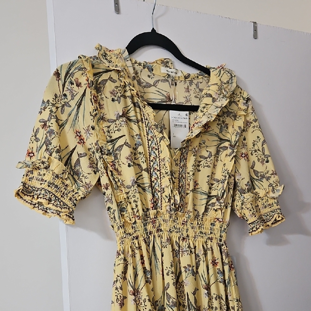 NWT Max Studio Yellow Floral Midi Dress with Ruffle Neck Size Small